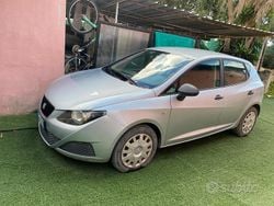 Grigio Usata 2009 Seat Ibiza Tre volumi | 3000 €