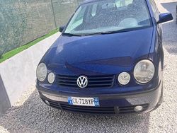 Blu Usata 2004 VW Polo Tre volumi | 2500 € (Cara)