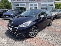 Blu notte Usata 2018 Peugeot 208 Allure Due volumi | 8900 € (Buon prezzo)