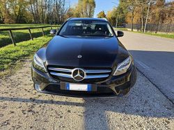 Nero Usata 2021 Mercedes C300e Business Station wagon | 25.900 € (Ottimo prezzo)