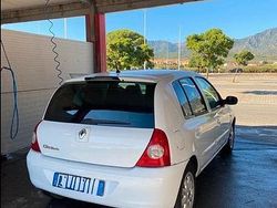 Usata 2008 Renault Clio II Tre volumi | 1500 € (Ottimo prezzo)