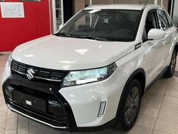 Bianco Nuova 2025 Suzuki Vitara Cool SUV | 28.990 € (Buon prezzo)
