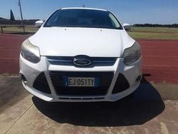 Usata 2011 Ford Focus Tre volumi | 5500 €