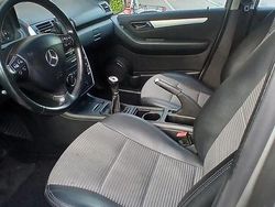 Grigio Usata 2007 Mercedes A150 Tre volumi | 1500 € (Super prezzo)