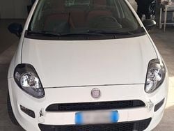 Bianco Usata 2012 Fiat Punto Lounge Due volumi | 4850 € (Ottimo prezzo)