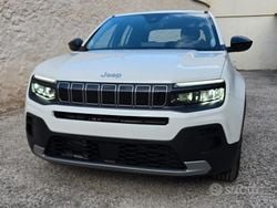 Bianco Nuova 2025 Jeep Avenger Altitude SUV | 23.900 € (Buon prezzo)