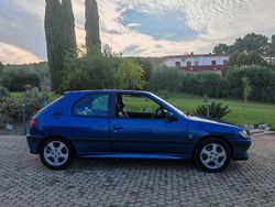 Blu/azzurro Usata 1994 Peugeot 306 S16 | 13.000 €