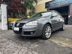 Grigio Usata 2010 VW Jetta Tre volumi | 4400 €