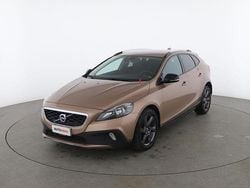 Oro Usata 2015 Volvo V40 CC Momentum Station wagon | 11.299 € (Buon prezzo)