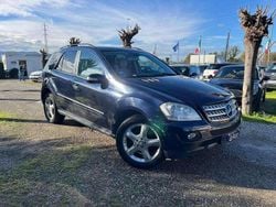 Blu Usata 2008 Mercedes ML320 SUV | 9490 € (Buon prezzo)