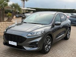 Grigio Usata 2021 Ford Kuga ST-Line SUV | 16.800 € (Buon prezzo)