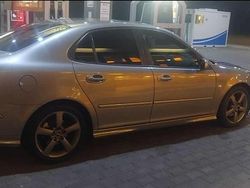 Usata 2005 Saab 9-3 Vector Tre volumi | 2300 € (Buon prezzo)