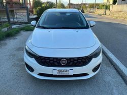 Bianco Usata 2019 Fiat Tipo Business Tre volumi | 8499 € (Buon prezzo)