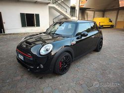 Nero Usata 2017 Mini Cooper S Due volumi | 21.000 € (Cara)