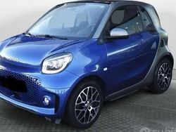 Blu/azzurro Usata 2021 Smart ForTwo Coupé Prime Due volumi | 11.500 € (Ottimo prezzo)