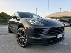 Nero Usata 2021 Porsche Macan SUV | 49.900 € (Super prezzo)