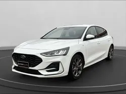 Bianco Usata 2023 Ford Focus ST-Line Tre volumi | 21.000 € (Buon prezzo)
