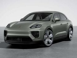 Verde aventurine Usata 2025 Porsche Macan SUV | 104.900 €