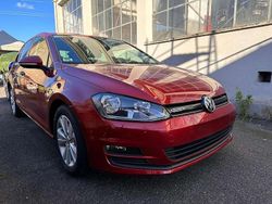Rosso Usata 2016 VW Golf Comfortline Tre volumi | 10.500 € (Buon prezzo)