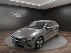 Grigio Usata 2020 Mercedes A180 Tre volumi | 17.900 € (Super prezzo)