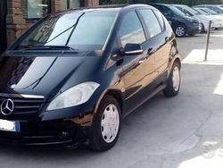 Nero Usata 2010 Mercedes A160 Due volumi | 4000 €