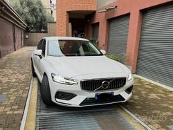 Bianco Usata 2019 Volvo S60 Tre volumi | 25.000 €