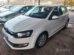 Bianco Usata 2010 VW Polo Tre volumi | 4800 € (Buon prezzo)