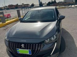 Grigio Usata 2021 Peugeot 208 Active Due volumi | 11.900 € (Buon prezzo)