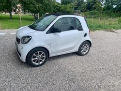 Bianco Usata 2019 Smart ForTwo Electric Drive Passion Due volumi | 9600 € (Buon prezzo)