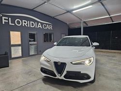 Bianco Usata 2022 Alfa Romeo Stelvio SUV | 19.990 € (Buon prezzo)