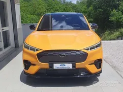 Cyber orange Usata 2023 Ford Mustang Mach-E GT Extended Range SUV | 46.300 €