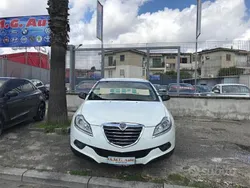 Bianco Usata 2012 Lancia Delta Gold Tre volumi | 5499 € (Buon prezzo)
