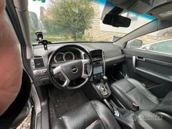 Usata 2009 Chevrolet Captiva SUV | 2300 € (Buon prezzo)