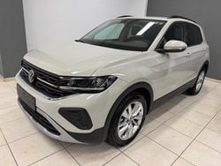 Beige Nuova 2025 VW T-Cross Edition SUV | 23.990 € (Buon prezzo)