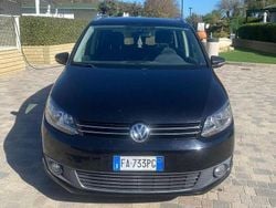 Nero Usata 2015 VW Touran Business Monovolume | 6500 €