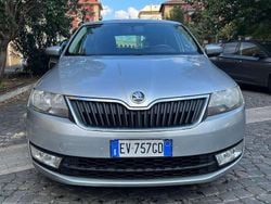 Grigio Usata 2014 Skoda Rapid Ambition | 6200 € (Buon prezzo)