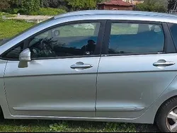 Usata 2005 Honda FR-V Monovolume | 3500 € (Buon prezzo)