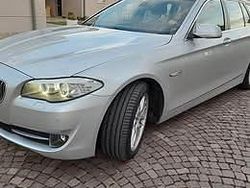 Grigio Usata 2011 BMW 520 Tre volumi | 10.000 € (Ottimo prezzo)