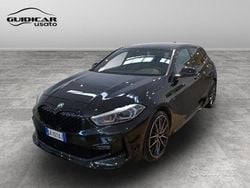 Nero Usata 2022 BMW 118 M Sport Due volumi | 28.500 € (Buon prezzo)
