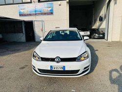 Bianco Usata 2014 VW Golf VII United Tre volumi | 7900 € (Buon prezzo)