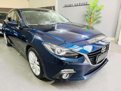 Blu Usata 2015 Mazda 3 Exceed Tre volumi | 11.500 € (Buon prezzo)