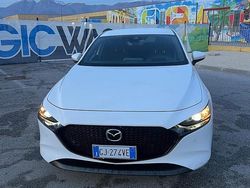 Bianco Usata 2020 Mazda 3 Exclusive Tre volumi | 16.300 € (Buon prezzo)
