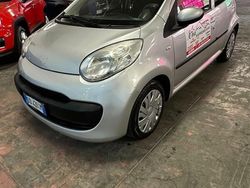 Grigio Usata 2006 Citroën C1 Due volumi | 3999 € (Molto cara)