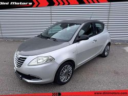 Grigio Usata 2011 Lancia Ypsilon S Due volumi | 3900 € (Buon prezzo)