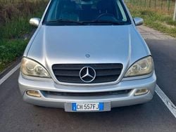 Usata 2003 Mercedes ML270 SUV | 2700 €