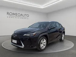 Nero(met.) Usata 2022 Lexus UX 300e Business Edition SUV | 20.900 €