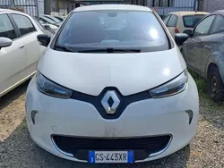 Bianco Usata 2015 Renault Zoe Zen Due volumi | 6500 € (Buon prezzo)