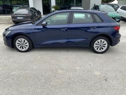 Blu/azzurro Usata 2021 Audi A3 e-tron Advanced Due volumi | 27.500 € (Buon prezzo)