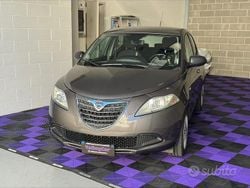Grigio Usata 2013 Lancia Ypsilon Gold Due volumi | 5800 € (Buon prezzo)