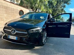 Nero Usata 2019 Mercedes B250 Premium Monovolume | 25.000 €